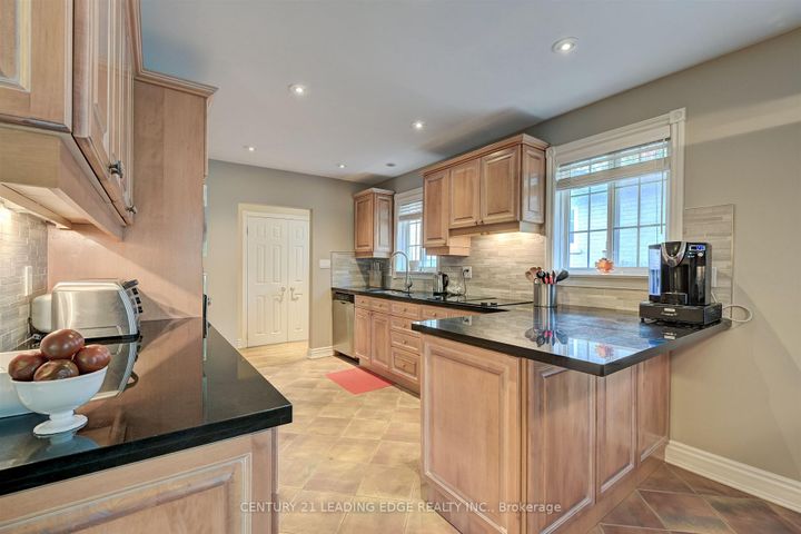 Photo 15 at 171 Krieghoff Avenue, Unionville, Markham