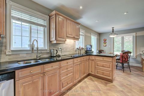 Photo 12 at 171 Krieghoff Avenue, Unionville, Markham