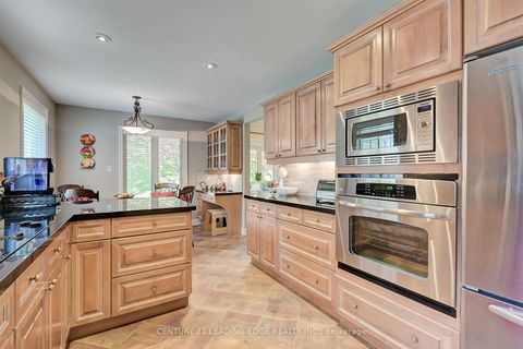 Photo 13 at 171 Krieghoff Avenue, Unionville, Markham