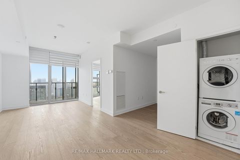 Photo 14 at 5704 - 11 Wellesley Street W, Bay Street Corridor, Toronto