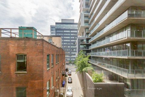 Photo 20 at 402 - 650 King Street W, Waterfront Communities C1, Toronto