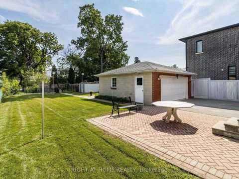 Photo 9 at 23 Blue Springs Road, Maple Leaf, Toronto