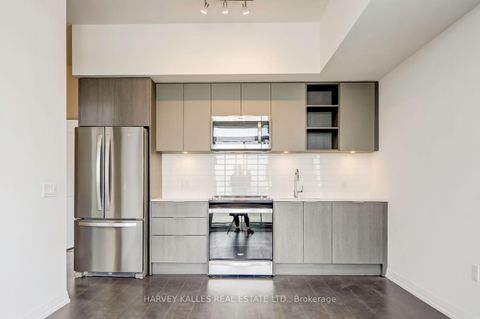 Photo 6 at LPH03 - 25 Holly Street, Mount Pleasant West, Toronto