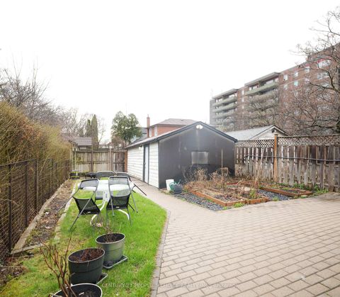 Photo 14 at 150 Spears Street, Smythe, Toronto