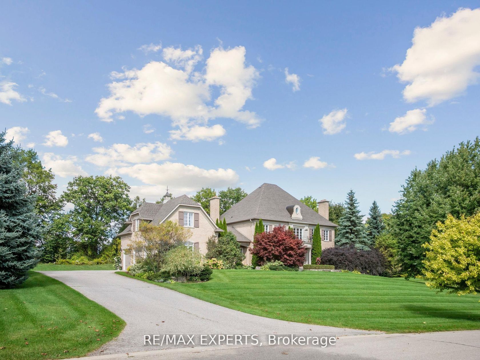 105 Eden Vale Drive S, Rural King, King photo 2