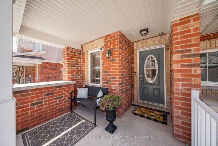 Photo 2 at 44 - 22 Spring Creek Drive, Waterdown, Hamilton