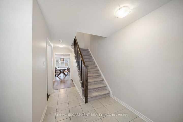 Photo 5 at 44 - 22 Spring Creek Drive, Waterdown, Hamilton