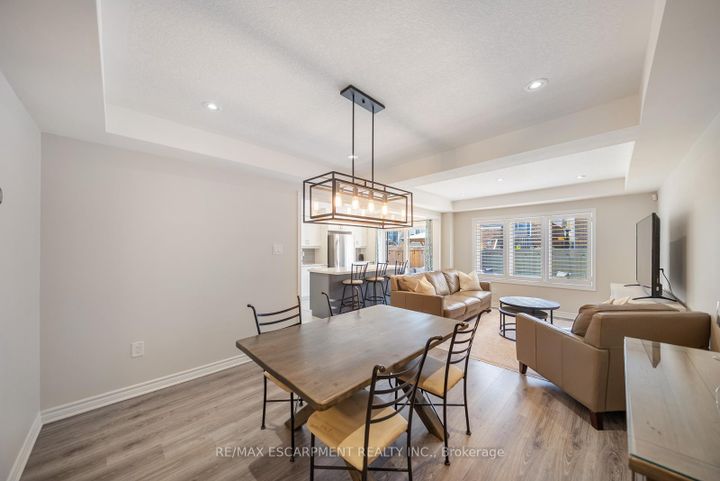 Photo 7 at 44 - 22 Spring Creek Drive, Waterdown, Hamilton