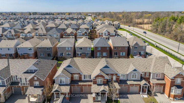 Photo 42 at 44 - 22 Spring Creek Drive, Waterdown, Hamilton