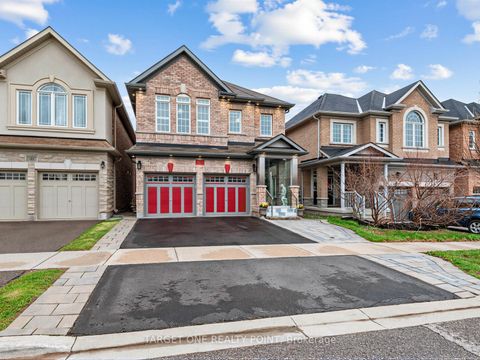 Photo 1 at 39 Riding Mountain Drive, Jefferson, Richmond Hill