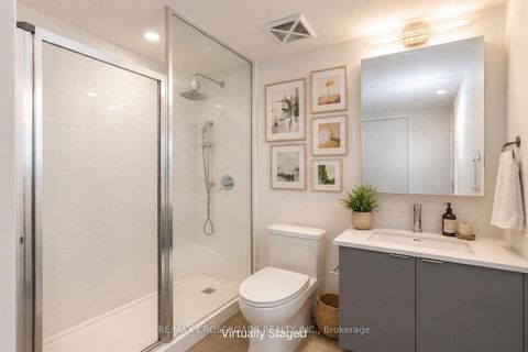 Photo 10 at 550 - 500 Wilson Avenue, Clanton Park, Toronto