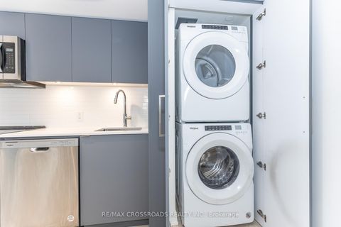 Photo 15 at 550 - 500 Wilson Avenue, Clanton Park, Toronto
