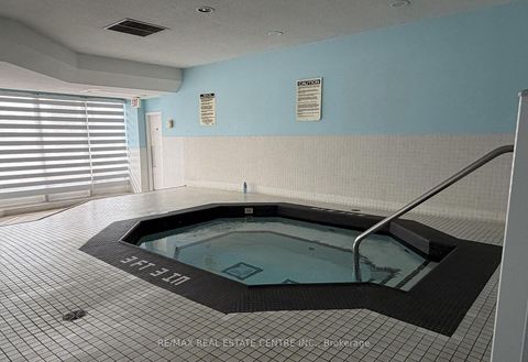 Photo 21 at 510 - 3 Rowntree Road, Jamestown, Toronto