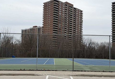 Photo 26 at 510 - 3 Rowntree Road, Jamestown, Toronto