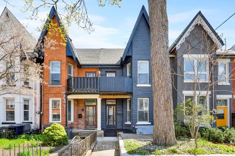 Photo 0 at 39 Noble Street, Roncesvalles, Toronto
