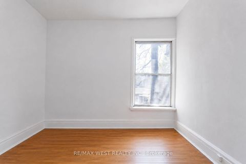 Photo 38 at 39 Noble Street, Roncesvalles, Toronto