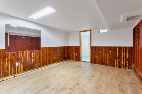 Photo 44 at 39 Noble Street, Roncesvalles, Toronto