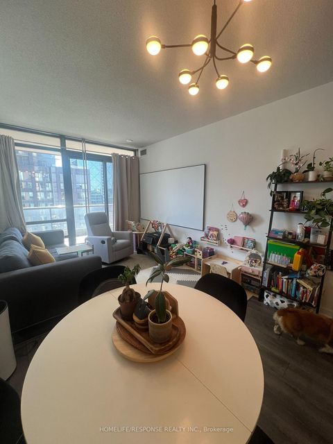 Photo 6 at 1212 - 438 King Street W, Waterfront Communities C1, Toronto