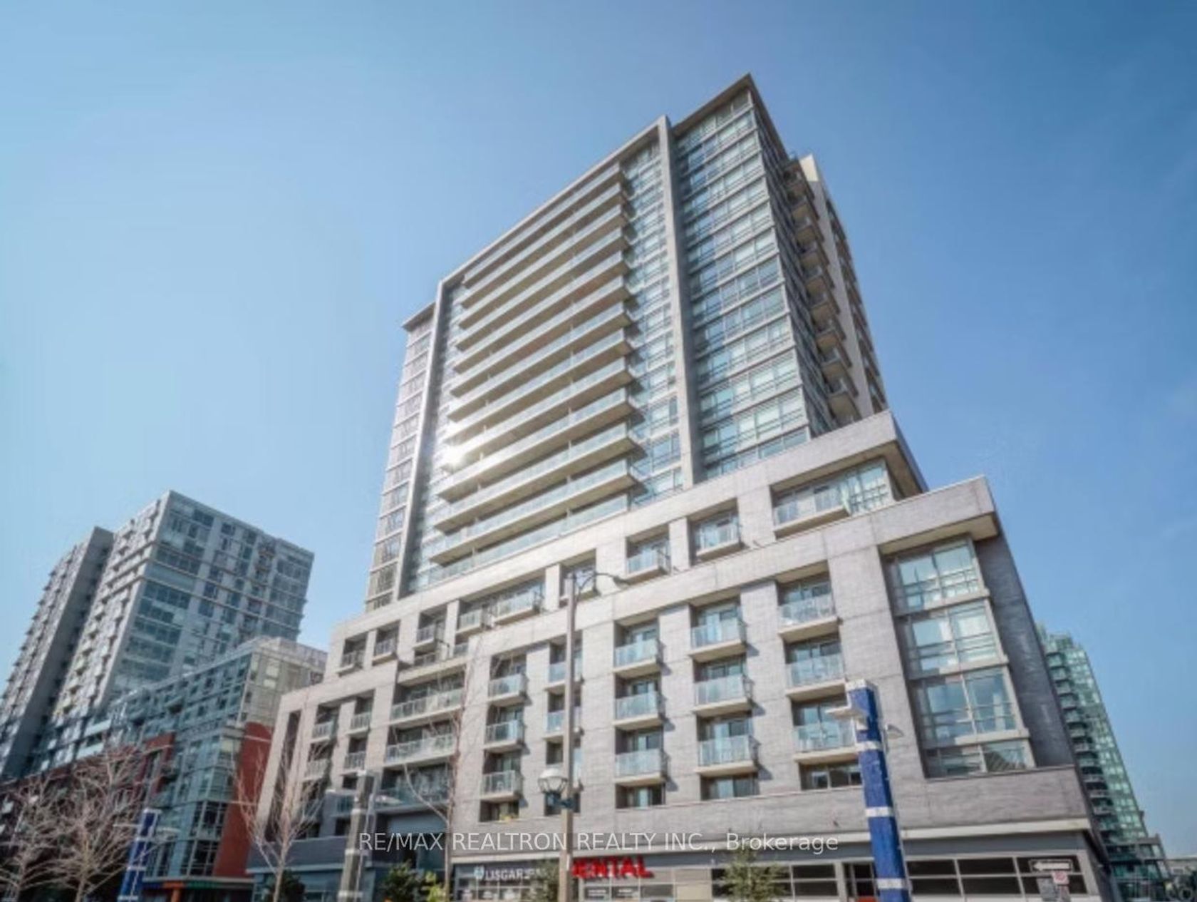 239 - 68 Abell Street, Little Portugal, Toronto photo 0