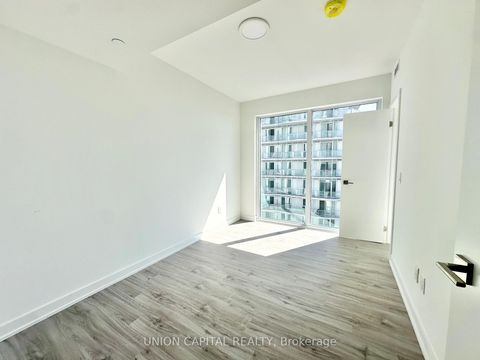 Photo 9 at 5511 - 252 Church Street, Yonge Corridor, Toronto