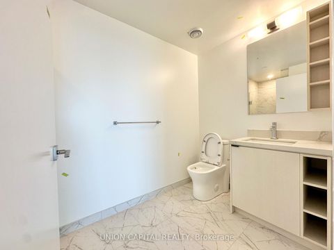 Photo 13 at 5511 - 252 Church Street, Yonge Corridor, Toronto