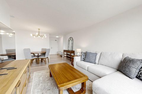 Photo 6 at 512 - 78 Harrison Garden Boulevard, Willowdale East, Toronto