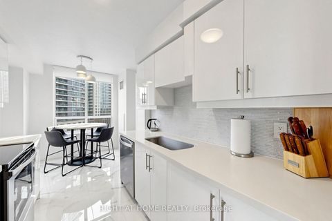 Photo 9 at 512 - 78 Harrison Garden Boulevard, Willowdale East, Toronto