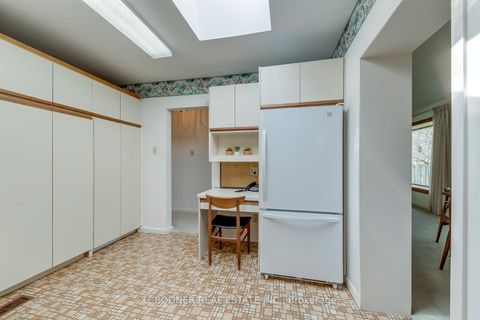 Photo 17 at 84 Ravenscrest Drive, Rosethorn, Toronto