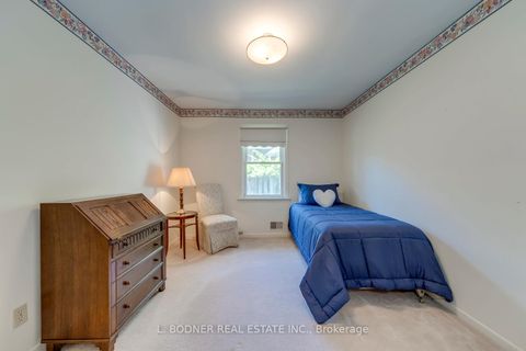 Photo 21 at 84 Ravenscrest Drive, Rosethorn, Toronto
