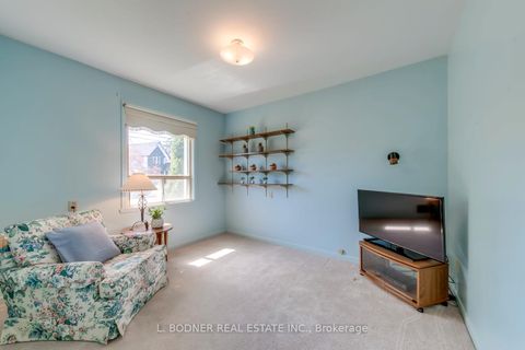 Photo 23 at 84 Ravenscrest Drive, Rosethorn, Toronto