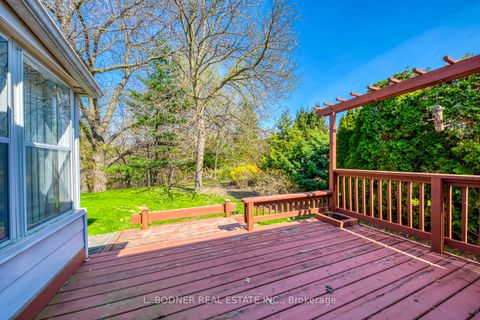 Photo 34 at 84 Ravenscrest Drive, Rosethorn, Toronto