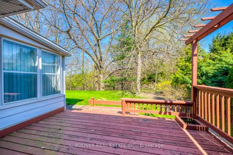 Photo 35 at 84 Ravenscrest Drive, Rosethorn, Toronto