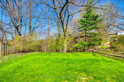Photo 36 at 84 Ravenscrest Drive, Rosethorn, Toronto