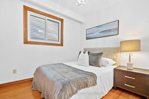 Photo 25 at 16 Mcdonald Avenue, Oakridge, Toronto