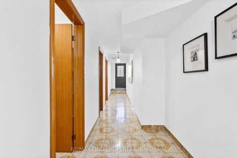 Photo 32 at 16 Mcdonald Avenue, Oakridge, Toronto