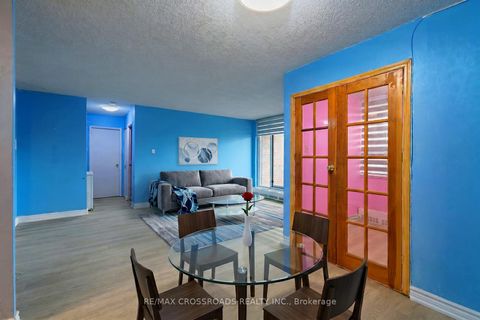 Photo 15 at 211 - 15 Torrance Road, Eglinton East, Toronto