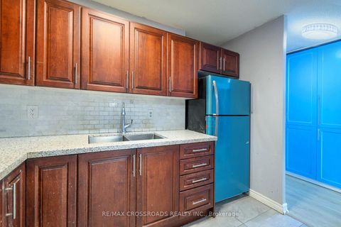 Photo 18 at 211 - 15 Torrance Road, Eglinton East, Toronto