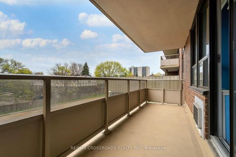 Photo 21 at 211 - 15 Torrance Road, Eglinton East, Toronto
