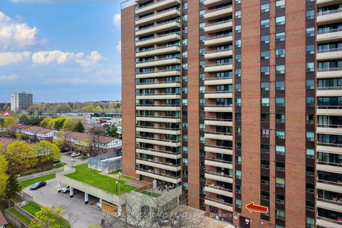 Photo 24 at 211 - 15 Torrance Road, Eglinton East, Toronto