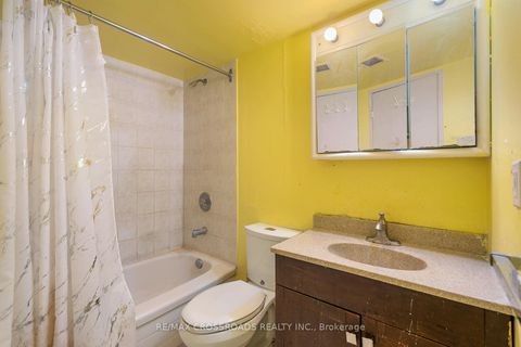 Photo 33 at 211 - 15 Torrance Road, Eglinton East, Toronto