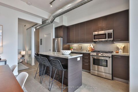 Photo 5 at 810 - 510 King Street E, Moss Park, Toronto