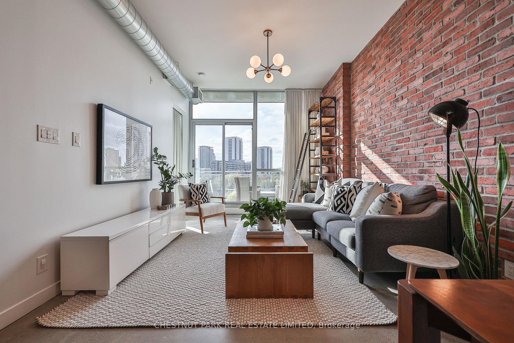 810 - 510 King Street E, Moss Park, Toronto 
