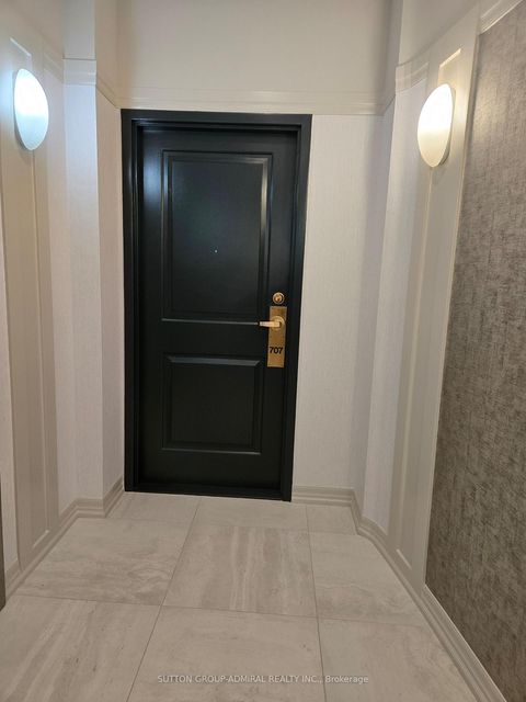 Photo 6 at 707 - 4200 Bathurst Street, Clanton Park, Toronto
