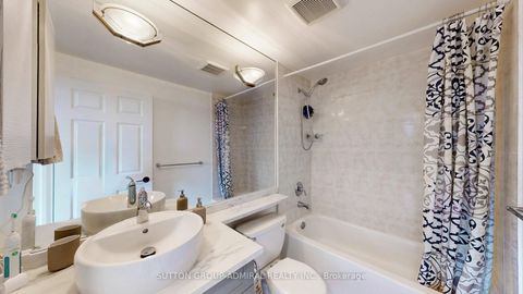 Photo 15 at 707 - 4200 Bathurst Street, Clanton Park, Toronto