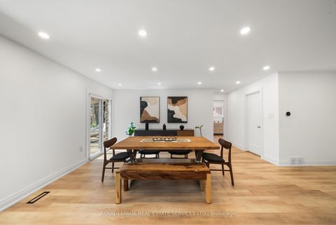 Photo 15 at 296 Lennox Avenue, Harding, Richmond Hill