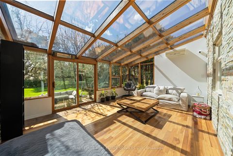 Photo 18 at 296 Lennox Avenue, Harding, Richmond Hill