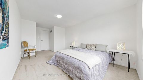 Photo 25 at 58 Glanvil Crescent, Malvern, Toronto