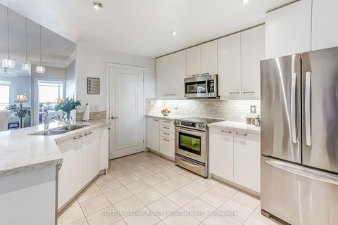 Photo 11 at 404 - 80 Palace Pier Court, Mimico, Toronto