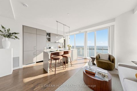 Photo 2 at 6110 - 88 Harbour Street, Waterfront Communities C1, Toronto