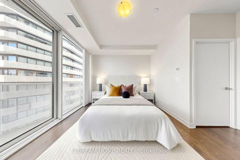 Photo 19 at 6110 - 88 Harbour Street, Waterfront Communities C1, Toronto